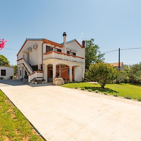 Apartman Mara Poljica  Экстерьер фото
